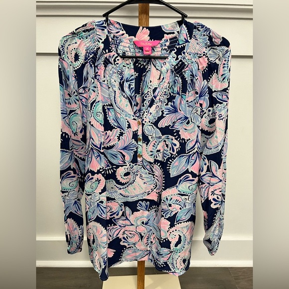 Lilly Pulitzer Navy Pink Elsa 100% Silk Long Sleeve Buttoned Blouse NWOT sz Med - Picture 1 of 7